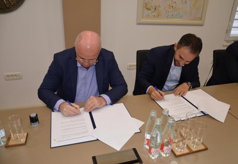 SDA i NES-Regija Hercegovina potpisali Sporazum o zajedničkom djelovanju  - SDA i NES-Regija Hercegovina potpisali Sporazum o zajedničkom djelovanju 